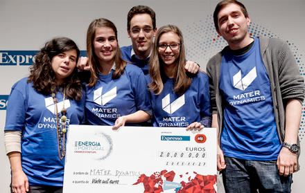 Equipa de alunos da FCT NOVA vence “Energia de Portugal 2015”