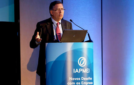 Professor Virgílio Cruz Machado at the 40th anniversary of IAPMEI