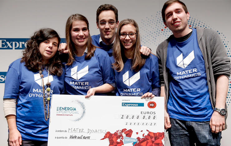 Equipa de alunos da FCT NOVA vence “Energia de Portugal 2015”